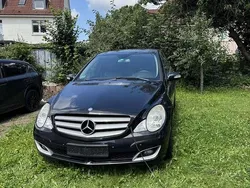 Schwarz Gebraucht 2007 Mercedes R350 Van / Kleinbus | 5.500 € (Teuer)