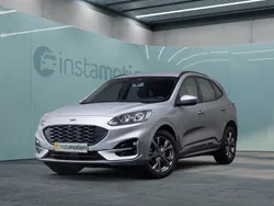 Schwarz Gebraucht 2023 Ford Kuga ST-Line SUV | 29.940 € (Fairer Preis)