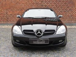 Schwarz Gebraucht 2005 Mercedes SLK200 Cabrio | 13.250 € (Etwas zu teuer)