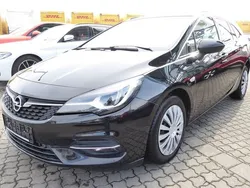Schwarz Gebraucht 2021 Opel Astra Elegance Kombi | 8.980 €