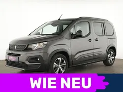 Grau Gebraucht 2023 Peugeot e-Rifter Allure Van / Kleinbus | 24.775 €