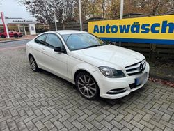 Weiß Gebraucht 2012 Mercedes C250 Coupé | 8.500 € (Superpreis)