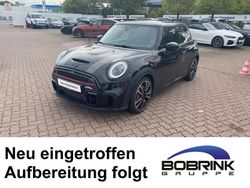 Schwarz Gebraucht 2021 Mini John Cooper Works Kleinwagen | 27.950 € (Fairer Preis)