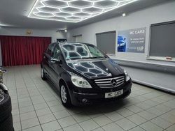 Schwarz Gebraucht 2006 Mercedes B170 Van / Kleinbus | 3.399 € (Fairer Preis)
