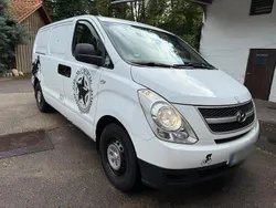 Weiß Gebraucht 2008 Hyundai H-1 Van / Kleinbus | 4.700 € (Guter Preis)