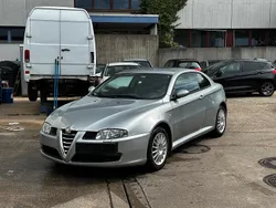 Silber Gebraucht 2004 Alfa Romeo GT Progression Coupé | 2.900 € (Fairer Preis)