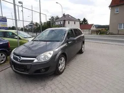 Grau Gebraucht 2009 Opel Astra Edition Kombi | 5.999 €