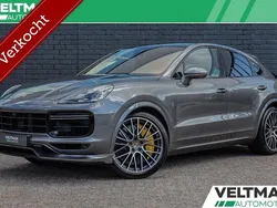 Grau Gebraucht 2020 Porsche Cayenne Turbo S SUV | 92.108 € (Superpreis)