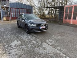 Grau Gebraucht 2022 VW Tiguan Elegance SUV | 22.900 € (Superpreis)