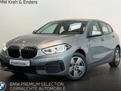 Grau Gebraucht 2023 BMW 118 Advantage Kleinwagen | 22.988 € (Guter Preis)