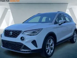 Weiß Gebraucht 2024 Seat Arona FR SUV | 22.270 € (Fairer Preis)