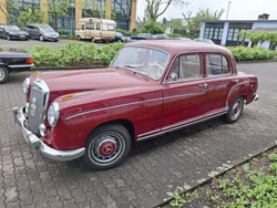 Rot Gebraucht 1956 Mercedes 220 Limousine | 34.900 €