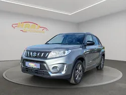 Grau Gebraucht 2019 Suzuki Vitara Comfort SUV | 15.900 € (Fairer Preis)