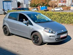 Grau Gebraucht 2012 Fiat Punto Pop Kleinwagen | 2.990 € (Fairer Preis)