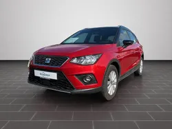 Desire rot metallic (metallic) Gebraucht 2022 Seat Arona SUV | 14.380 € (Fairer Preis)