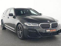 Grau Gebraucht 2023 BMW 530 M Sport Kombi | 35.880 € (Fairer Preis)