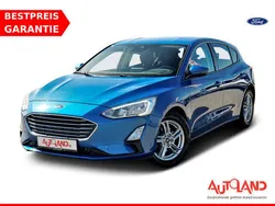 Blau Gebraucht 2019 Ford Focus Limousine | 14.990 € (Etwas zu teuer)