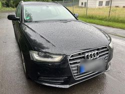 Schwarz Gebraucht 2014 Audi A4 Ambition Kombi | 13.100 € (Fairer Preis)