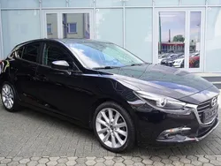 Schwarz Gebraucht 2017 Mazda 3 Sports-Line Limousine | 13.999 € (Etwas zu teuer)