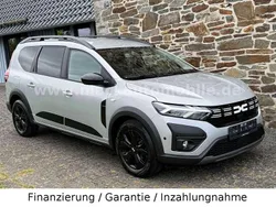 Moonstonegrau Gebraucht 2023 Dacia Jogger Extreme Kombi | 18.590 € (Fairer Preis)