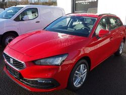 Rot Gebraucht 2022 Seat Leon Style Kombi | 19.860 € (Guter Preis)
