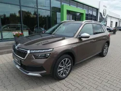Braun Gebraucht 2021 Skoda Kamiq ScoutLine SUV | 19.750 € (Guter Preis)