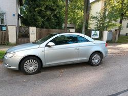 Silber Gebraucht 2006 VW Eos Cabrio | 900 €