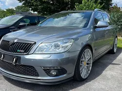Grau Gebraucht 2012 Skoda Octavia RS Kombi | 7.950 € (Fairer Preis)