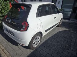 Weiß Gebraucht 2021 Renault Twingo LIMITED Kleinwagen | 9.900 € (Fairer Preis)