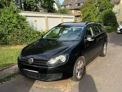 Schwarz Gebraucht 2011 VW Golf VI Comfortline Kombi | 5.800 € (Guter Preis)