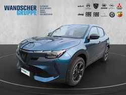 Blauschwarz Gebraucht 2024 Alfa Romeo Junior SUV | 28.990 € (Guter Preis)