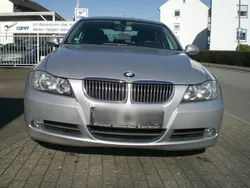 Silber Gebraucht 2006 BMW 325 Limousine | 3.350 € (Superpreis)