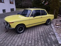 Gelb Gebraucht 1974 BMW 2002 Limousine | 17.500 €