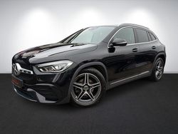 Schwarz Gebraucht 2020 Mercedes GLA200 AMG line SUV | 28.990 € (Etwas zu teuer)