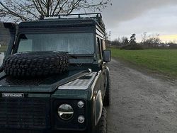 Grün Gebraucht 2002 Land Rover Defender SUV | 42.999 €