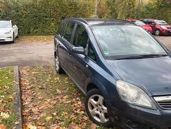 Blau Gebraucht 2008 Opel Zafira Limousine | 6.000 €