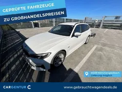 Mineralweiss Gebraucht 2022 BMW 320e Advantage Kombi | 25.290 € (Fairer Preis)