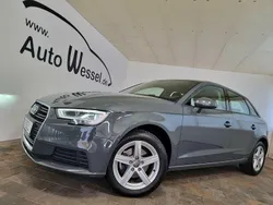 Nanograu metallic (metallic) Gebraucht 2019 Audi A3 Comfort Limousine | 19.650 € (Etwas zu teuer)