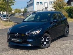 Blau Gebraucht 2024 Mazda 2 Center-Line Limousine | 14.899 € (Superpreis)