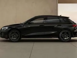 Mythosschwarz metallic Neu 2025 Audi A3 Sportback S-Line Limousine | 44.400 € (Etwas zu teuer)