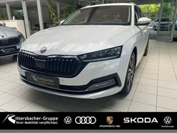 Weiss Gebraucht 2021 Skoda Octavia Style Kombi | 22.490 € (Fairer Preis)