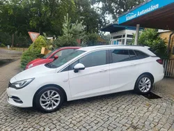 Schneeweiss/summitwhite/arctic Gebraucht 2020 Opel Astra Elegance Kombi | 13.499 € (Guter Preis)