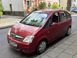 Rot Gebraucht 2006 Opel Meriva Van / Kleinbus | 1.150 € (Guter Preis)