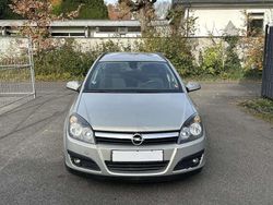 Grau Gebraucht 2006 Opel Astra Edition+ Kombi | 2.299 € (Fairer Preis)
