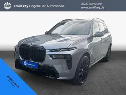 Skyscraper grau metallic Neu 2025 BMW X7 M Sport SUV | 106.990 € (Superpreis)