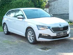 Weiß Gebraucht 2020 Skoda Scala Ambition Kleinwagen | 13.500 € (Fairer Preis)