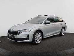 Brilliantsilber metallic Gebraucht 2025 Skoda Octavia Selection Kombi | 26.988 € (Superpreis)