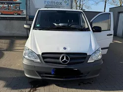 Weiß Gebraucht 2012 Mercedes Vito Van / Kleinbus | 5.600 €
