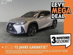 Silber Gebraucht 2021 Lexus UX 250h Sport Line SUV | 29.890 € (Etwas zu teuer)