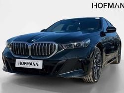 Schwarz Neu 2025 BMW 520 Comfort Edition Kombi | 61.340 € (Guter Preis)